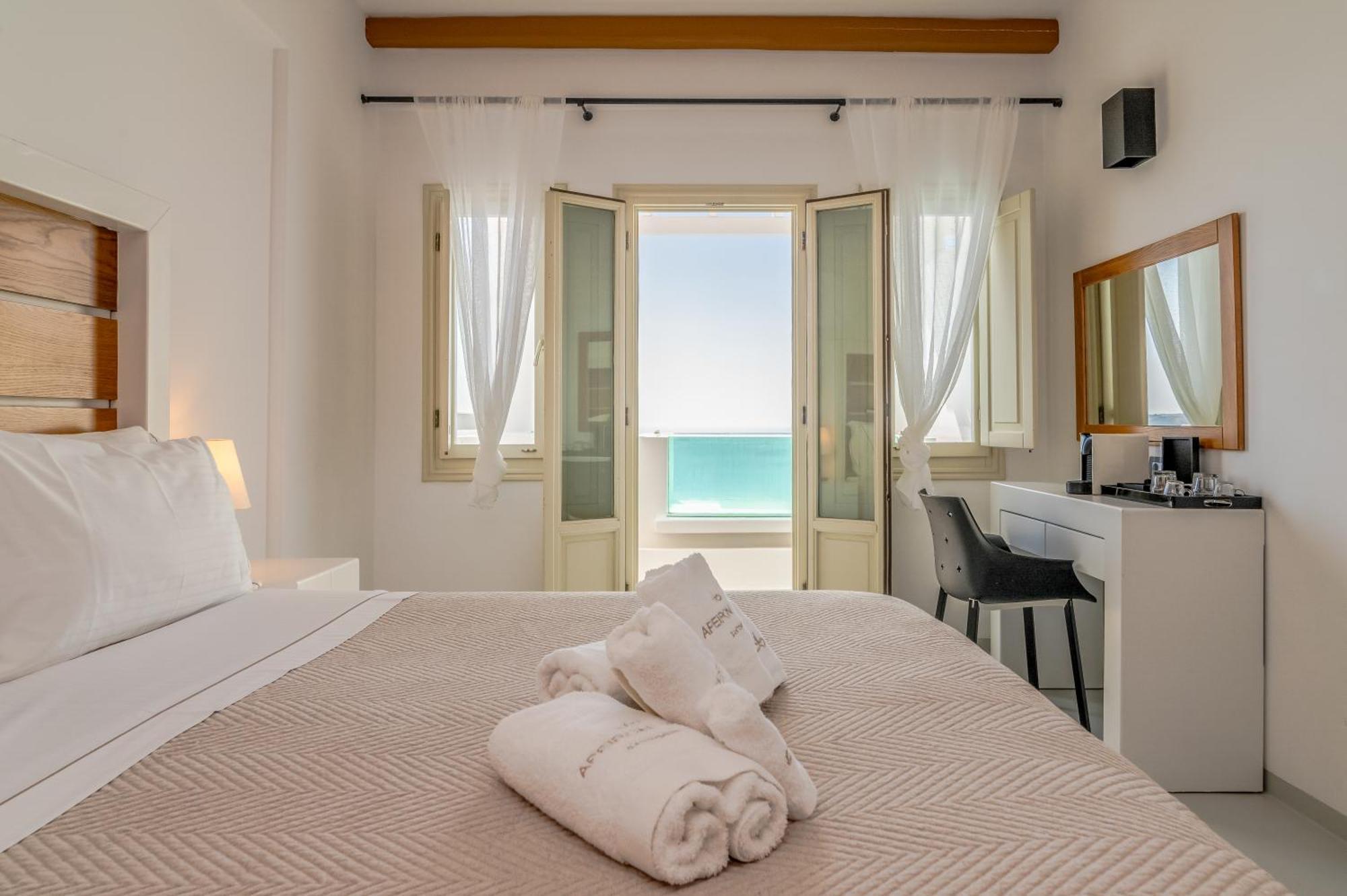 Apeiron Blue Santorini - Sustainable Adults Only 14 Plus Fira  Quarto foto